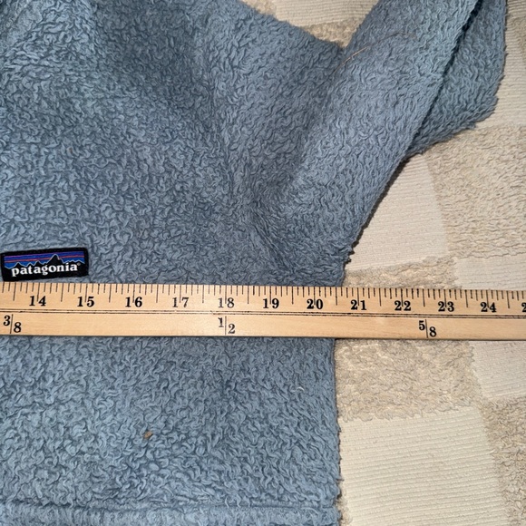 Patagonia Women's Los Gatos Hooded Fleece Pullover in a light blue size small - Picture 4 of 4